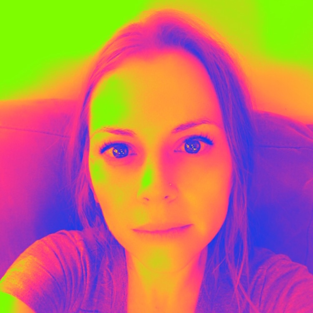 Meet your Posher, Nicole